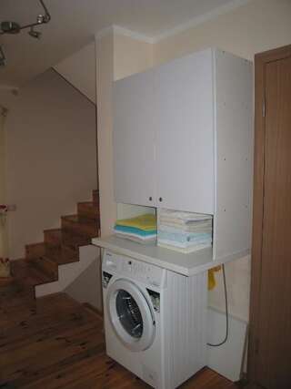 Дома для отпуска Guest House Sergey Колашин Дом с 4 спальнями-106