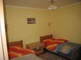 Дома для отпуска Guest House Sergey Колашин Дом с 4 спальнями-111
