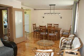 Дома для отпуска Guest House Sergey Колашин Дом с 4 спальнями-116