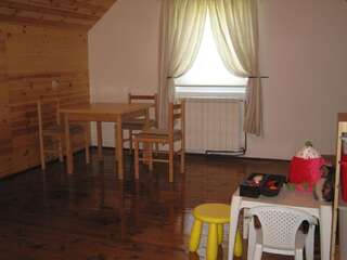 Дома для отпуска Guest House Sergey Колашин Дом с 4 спальнями-129
