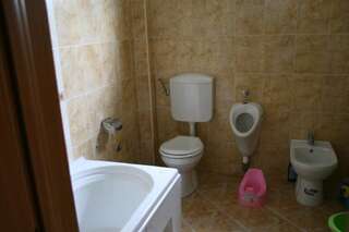 Дома для отпуска Guest House Sergey Колашин Дом с 4 спальнями-57