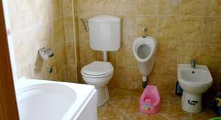 Дома для отпуска Guest House Sergey Колашин Дом с 4 спальнями-6