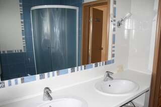 Дома для отпуска Guest House Sergey Колашин Дом с 4 спальнями-62